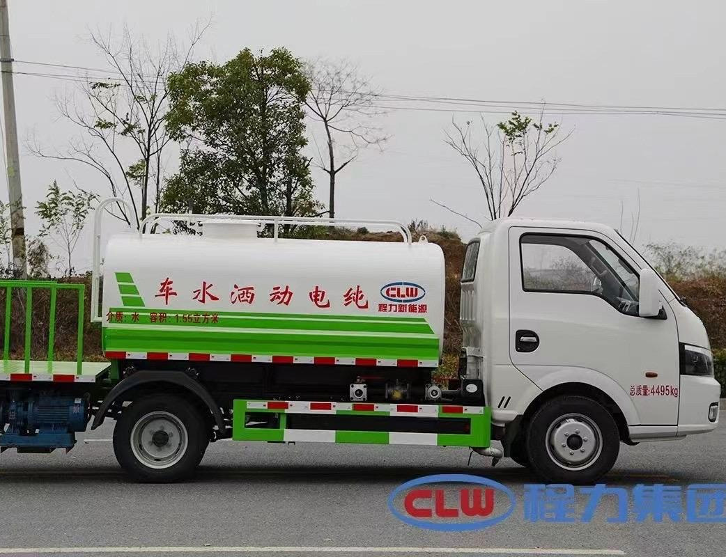 東風(fēng)華神3方純電動(dòng)綠化灑水車圖片5